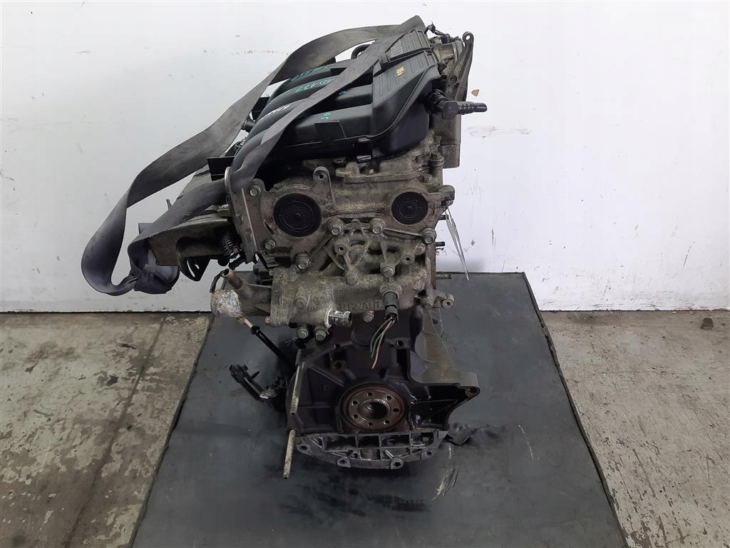 Moteur F4R 701 — vue 5