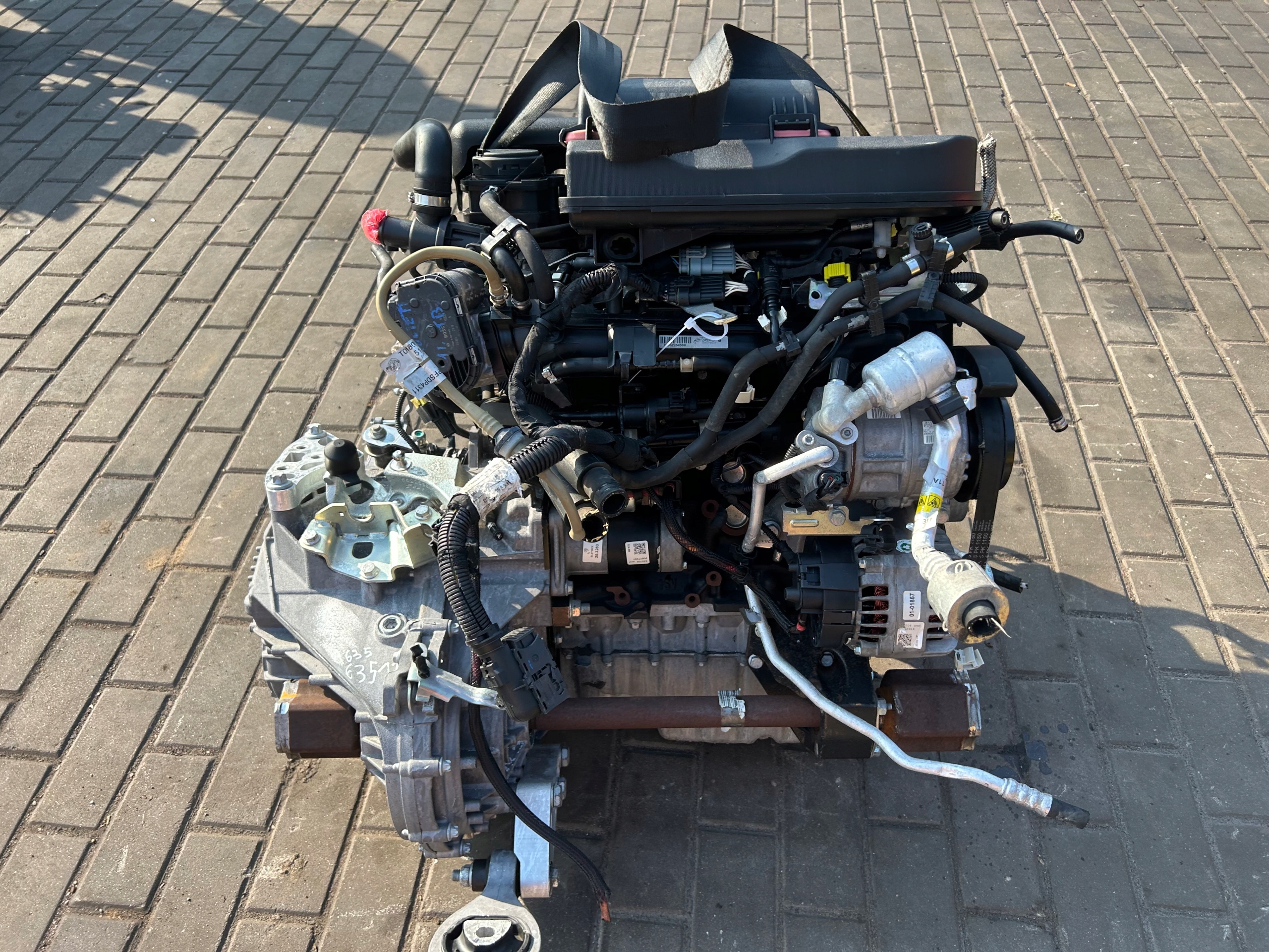 Moteur 198 A4.000 — vue 3