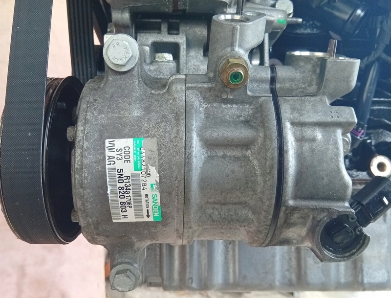 Moteur CAYB — vue 5