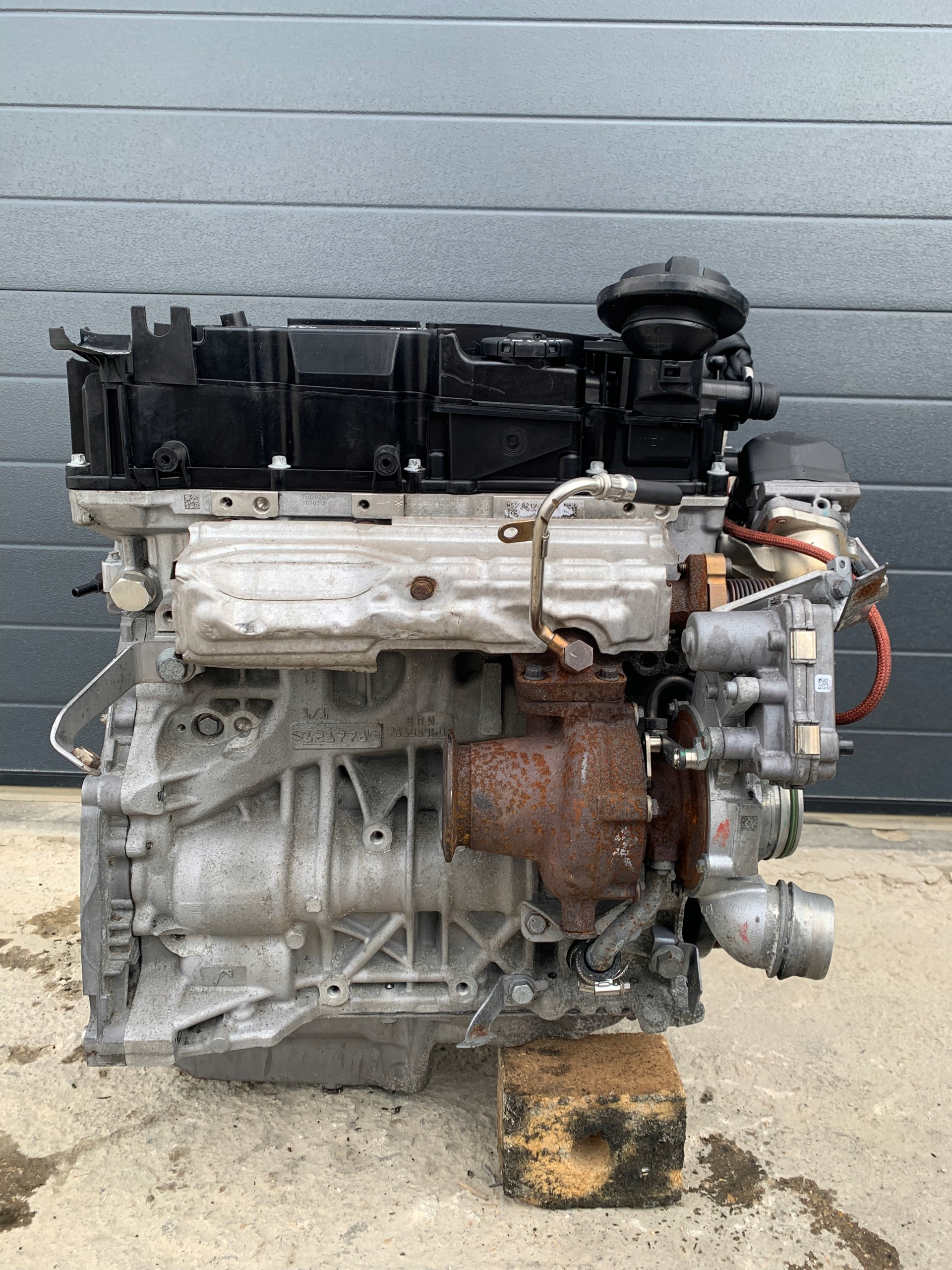 Moteur N47 D20 C — vue 8