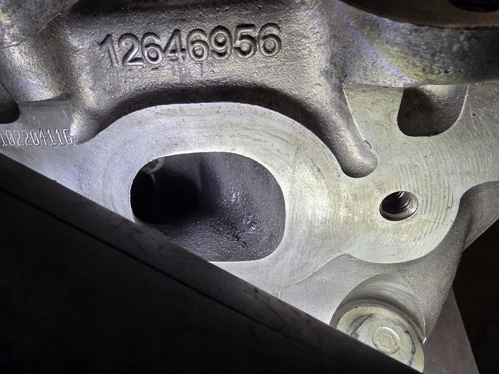 Moteur LT4(376CUV8) — vue 6