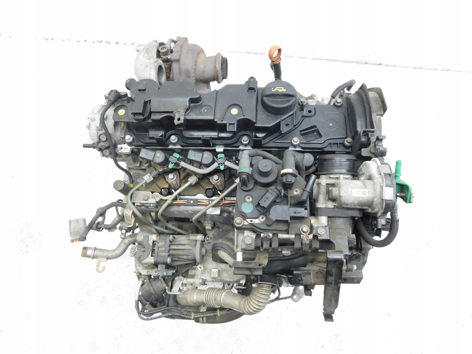 Moteur 9HC (DV6C) — vue 1