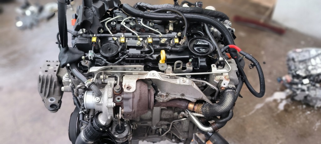 Moteur B 16 DTH — vue 4