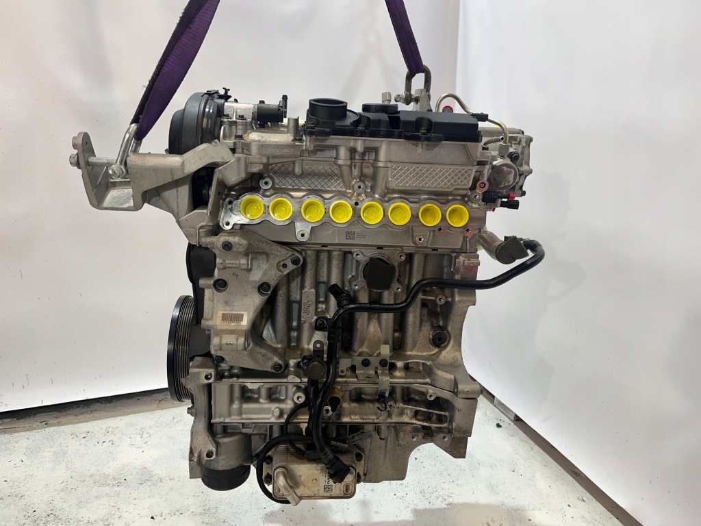Moteur B 4204 T27 — vue 1