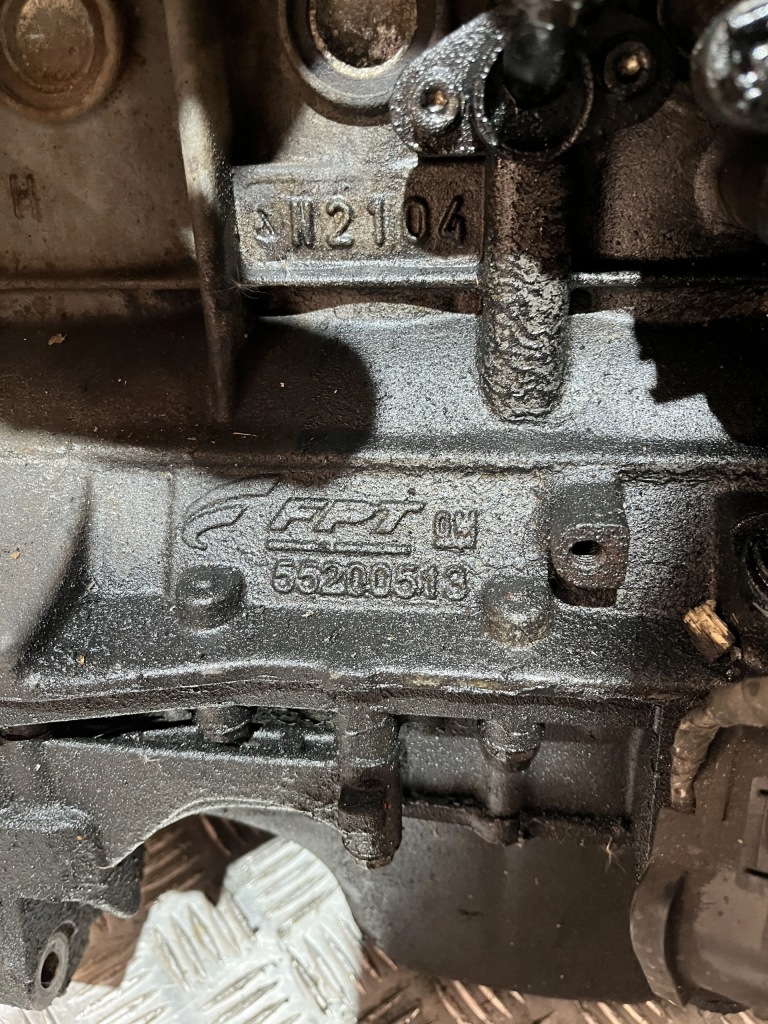 Moteur 169 A1.000 — vue 4