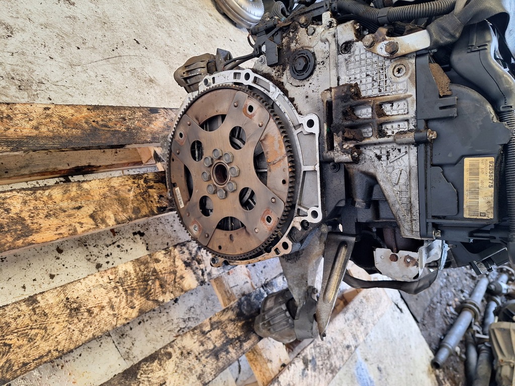 Moteur N47 D20 A — vue 3