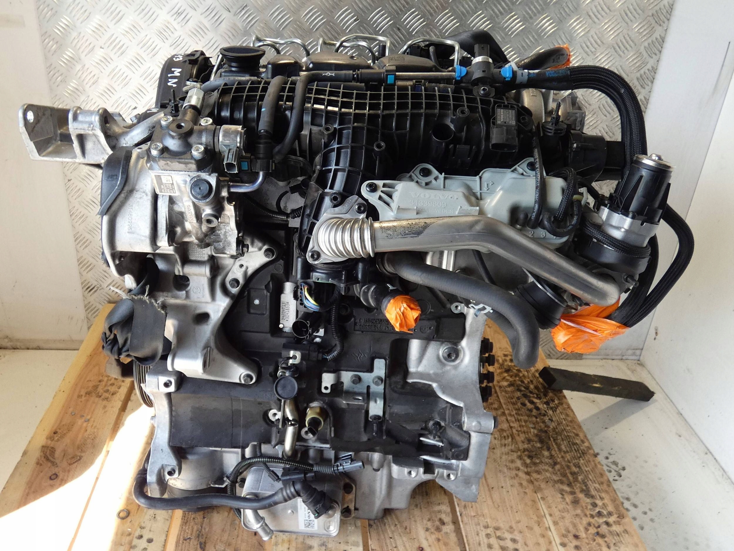 Moteur D 4204 T13 - Image 1