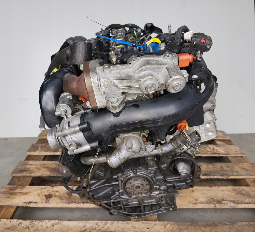 Moteur A 17 DTS — vue 3