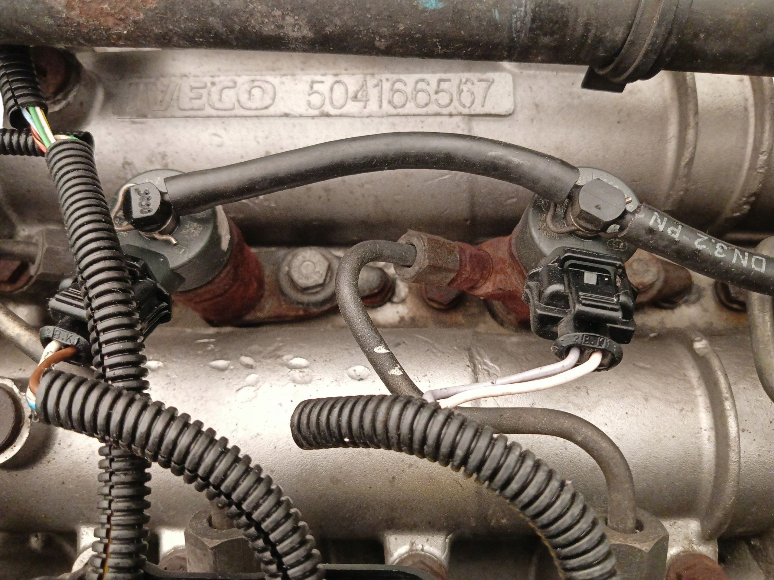 Moteur F1CE0481D (F30DT) - Image 10