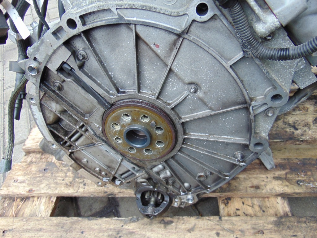 Moteur N47 D20 C — vue 6