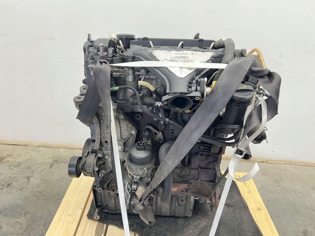 Moteur D 4204 T — vue 4