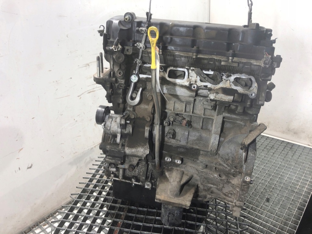 Moteur 4B10 — vue 1