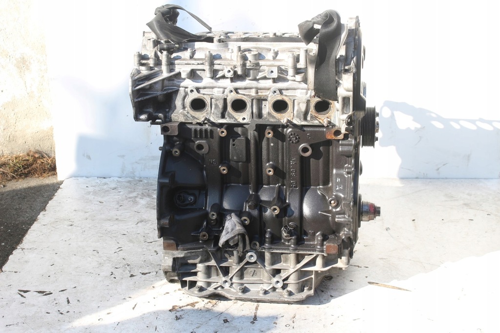 Moteur M9R 700 — vue 2