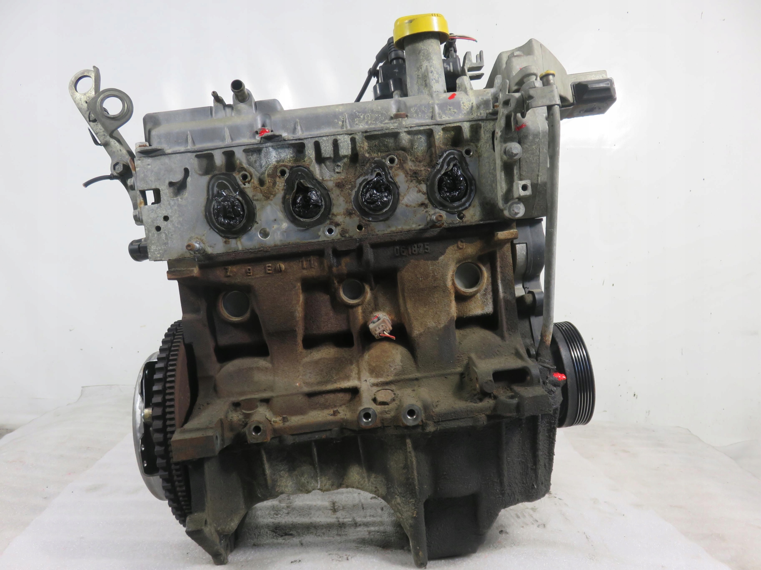 Moteur K7J 700 — vue 3