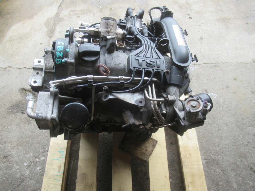 Moteur CBZA — vue 1