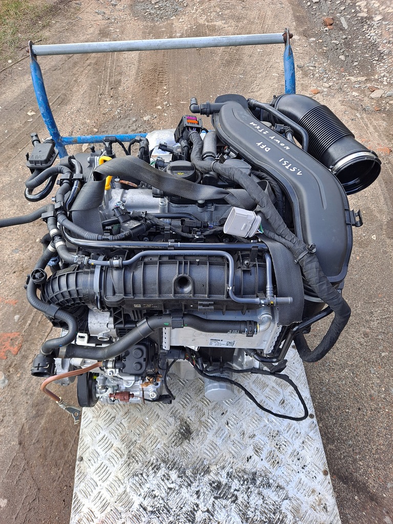 Moteur DFYA — vue 1