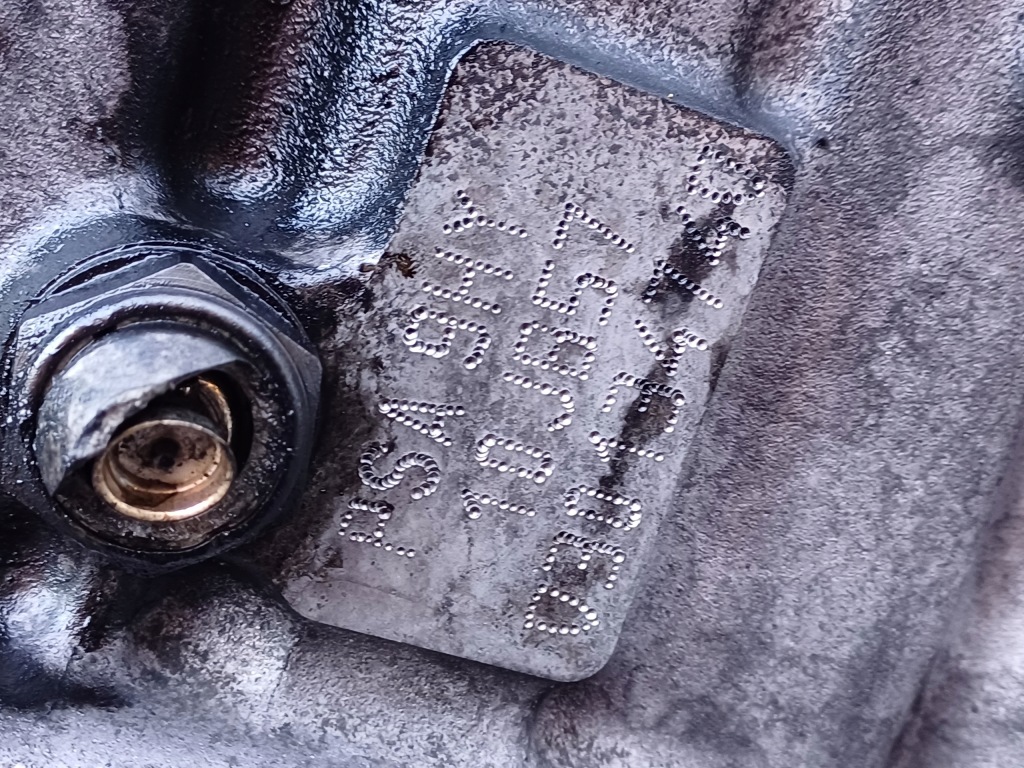 Moteur 9HV (DV6TED4) — vue 4