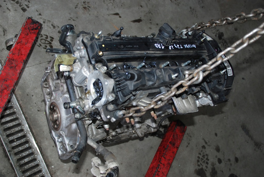 Moteur 1AD-FTV — vue 4