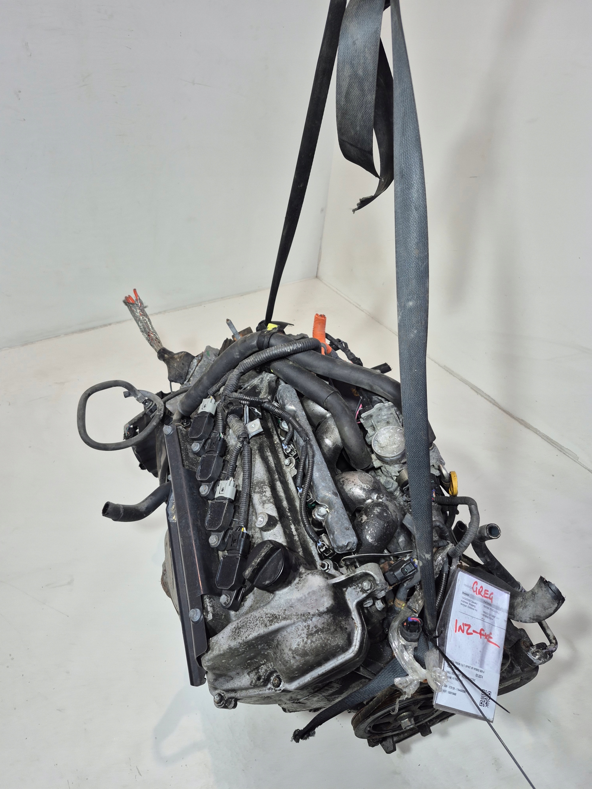 Moteur 1NZ-FXE — vue 1