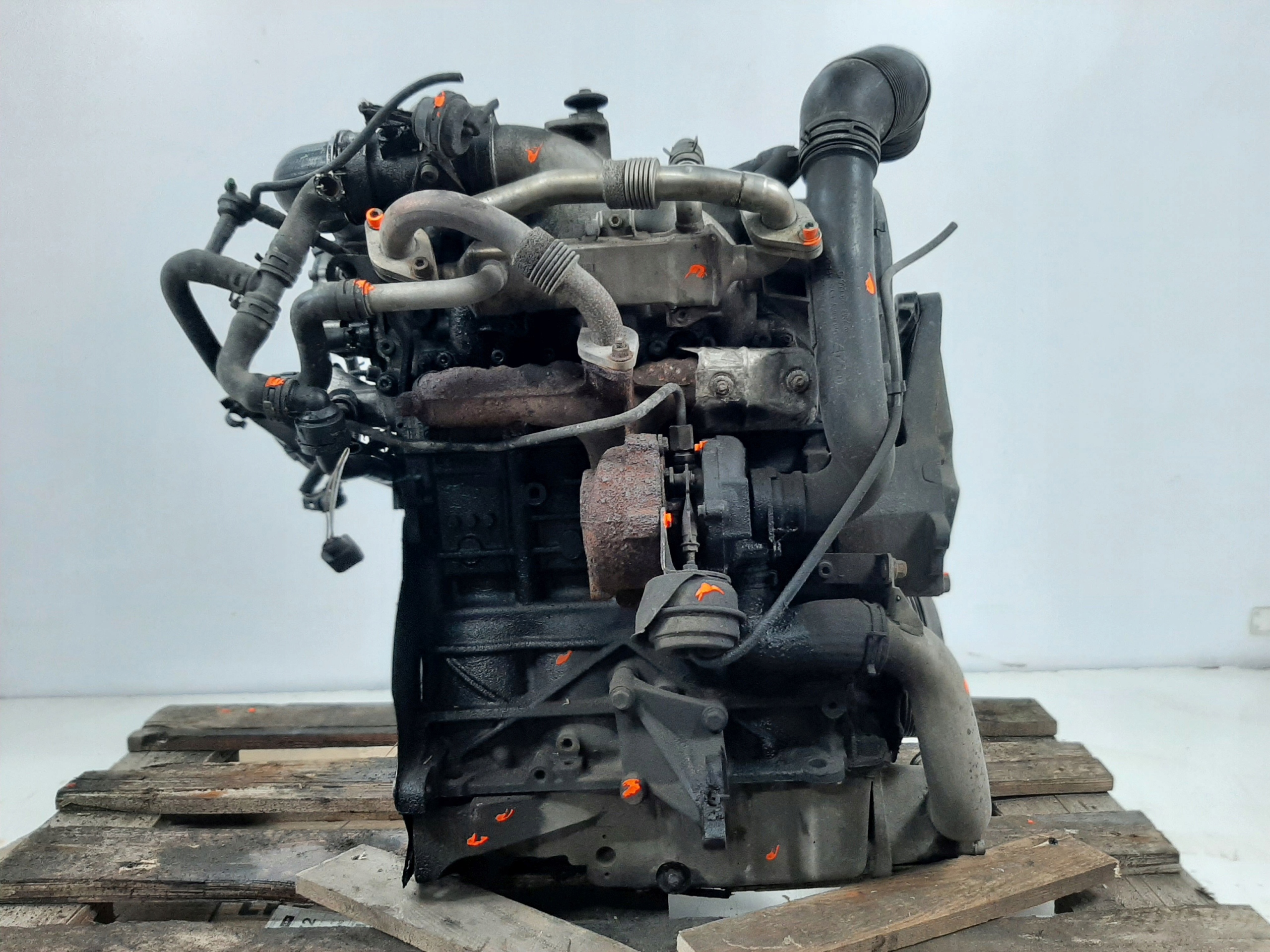 Moteur AUY — vue 7