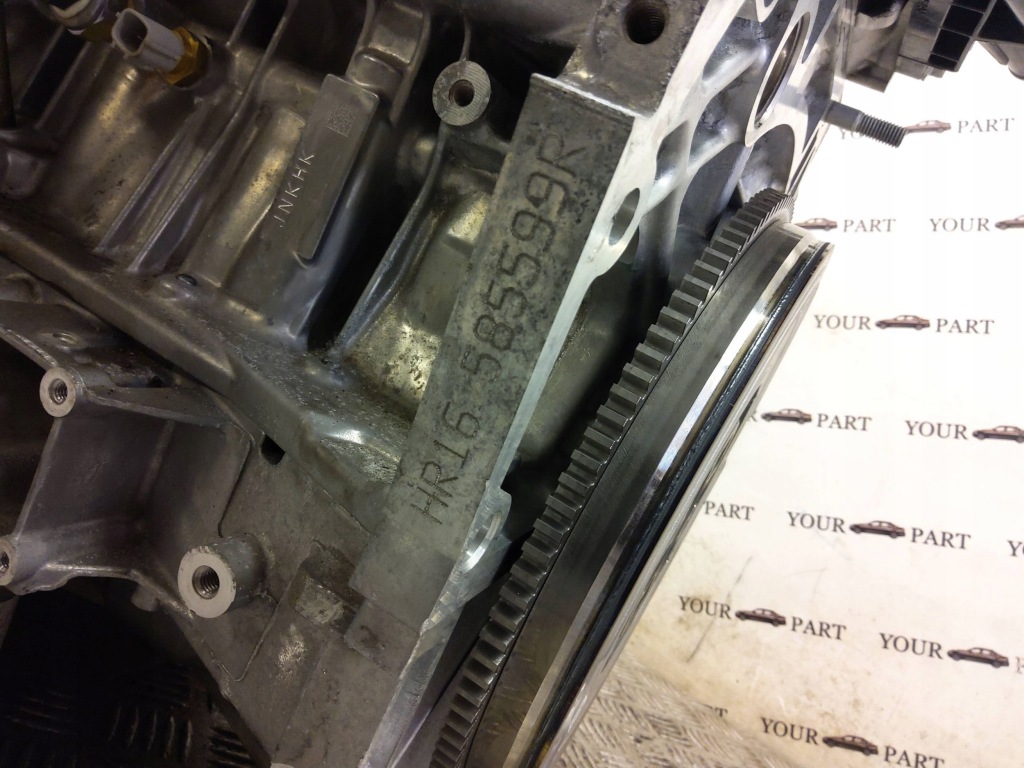 Moteur HR16DE — vue 8