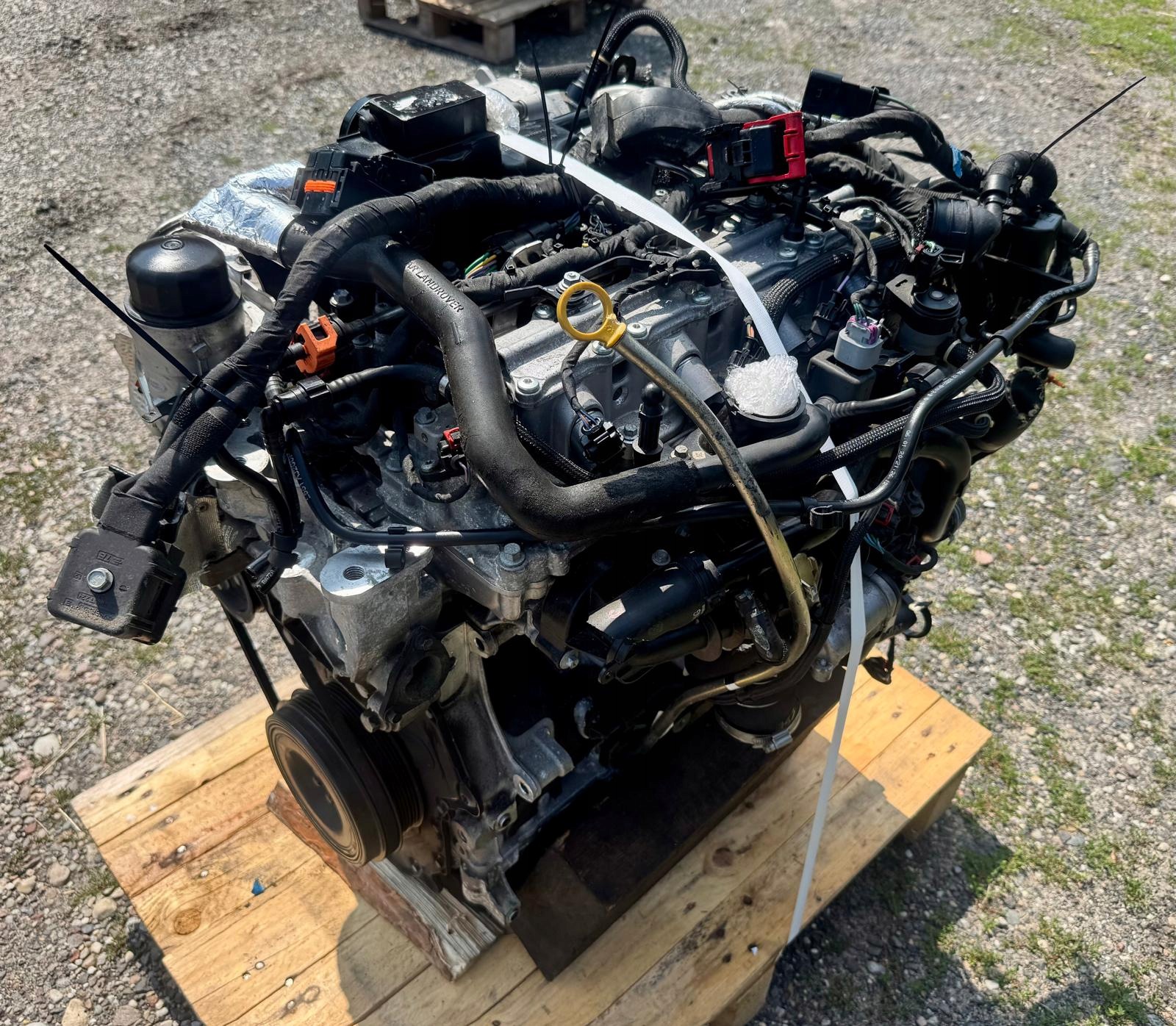 Moteur PT204(AJ20P4) - Image 1
