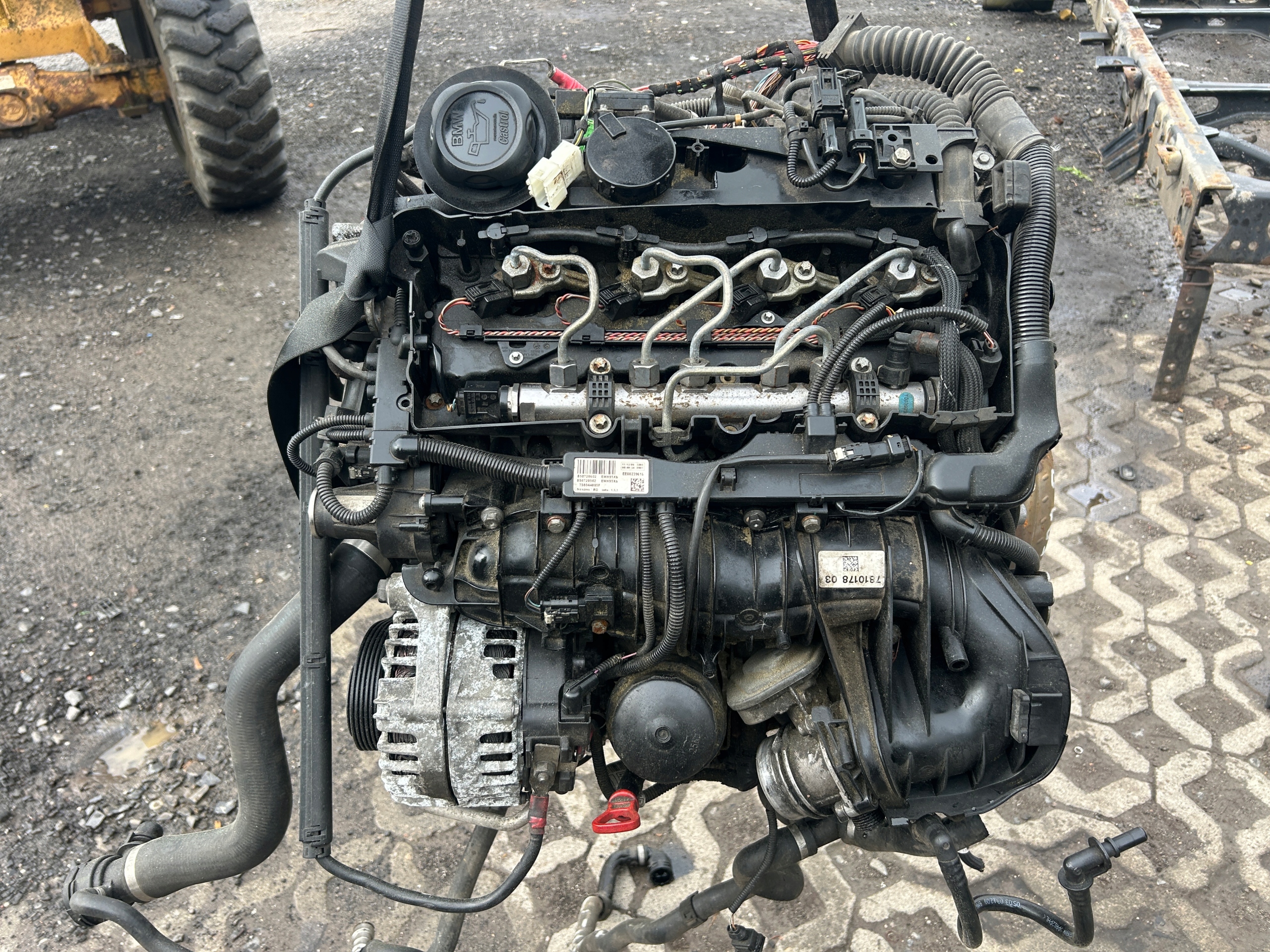 Moteur N47 D20 C — vue 8