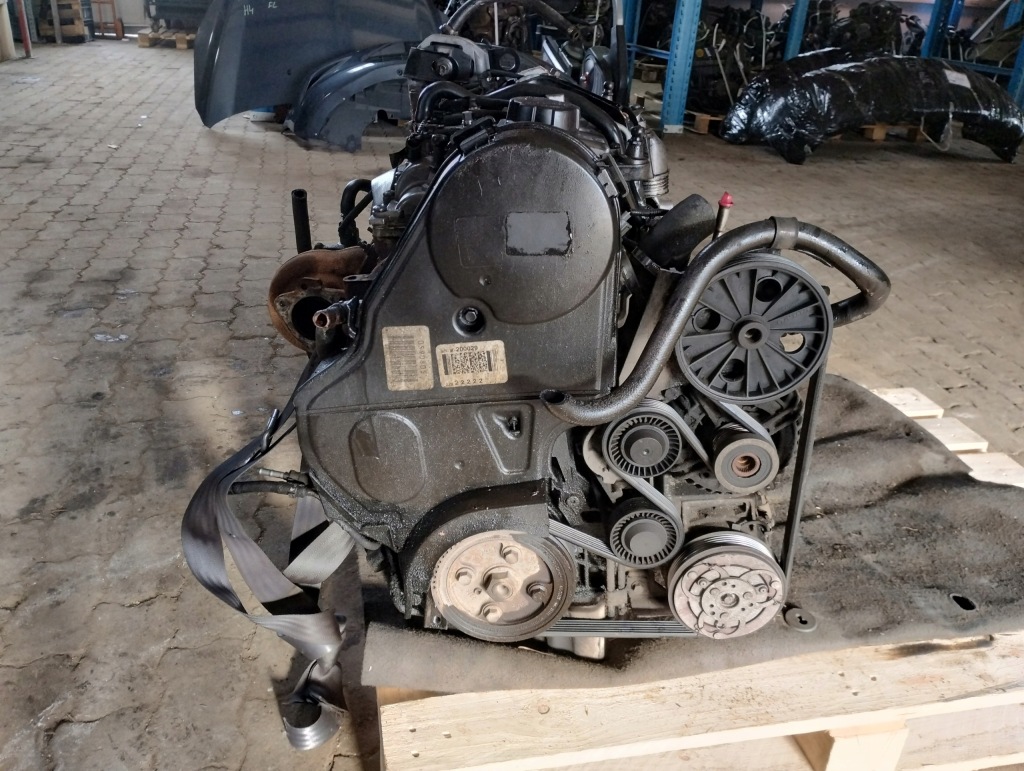Moteur D 5244 T — vue 2