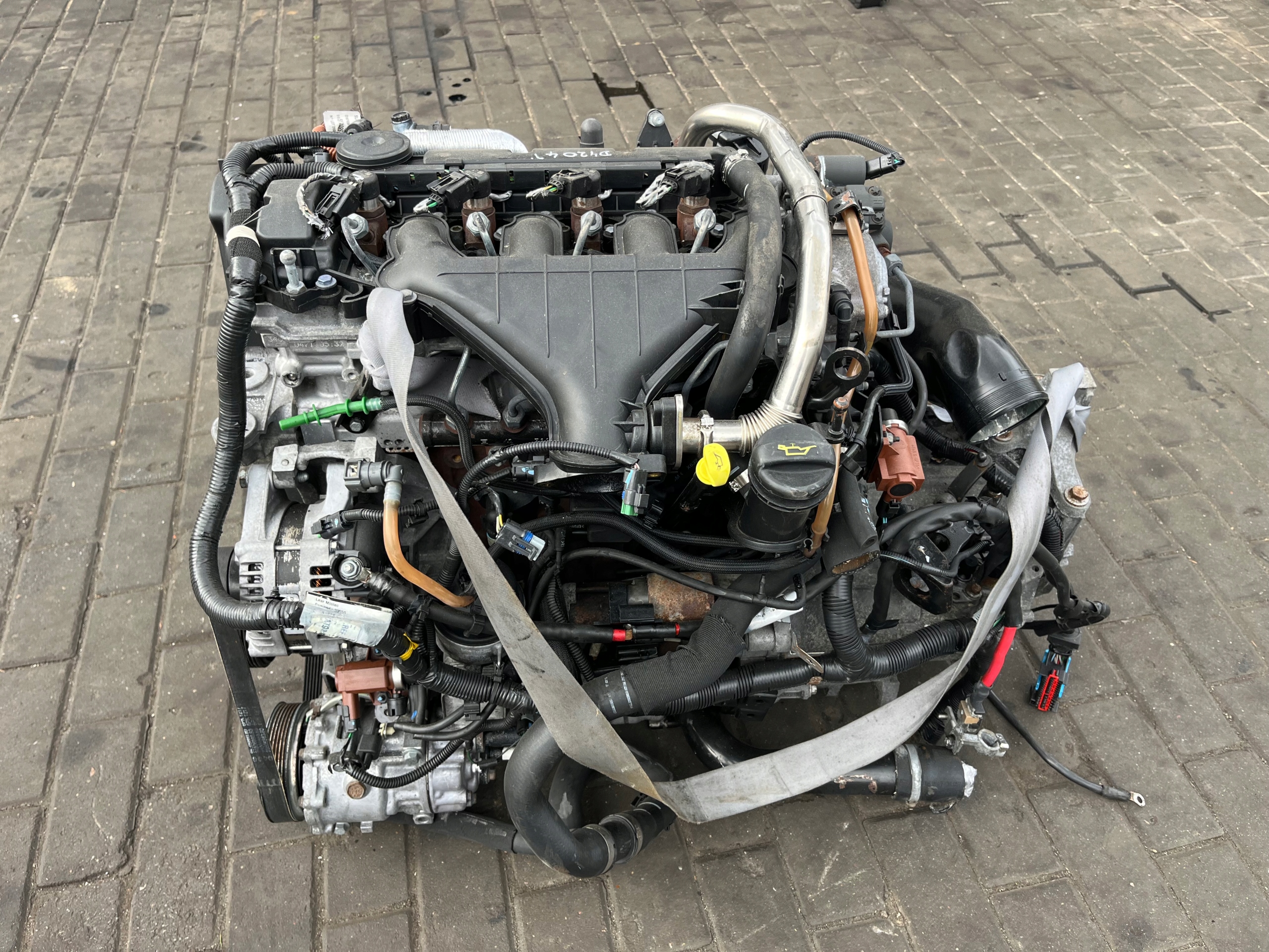 Moteur D 4204 T — vue 5