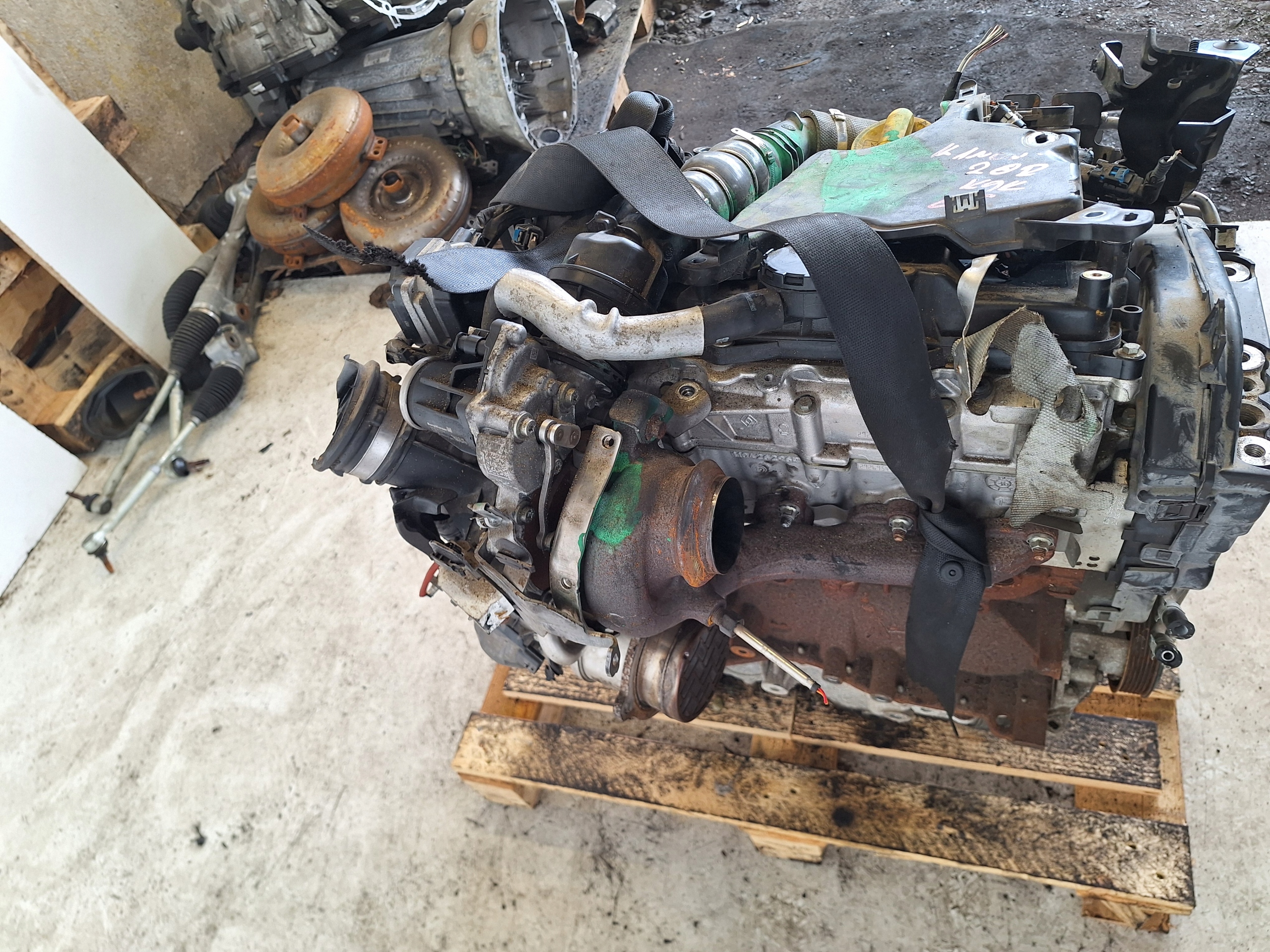 Moteur K9K 872 — vue 8