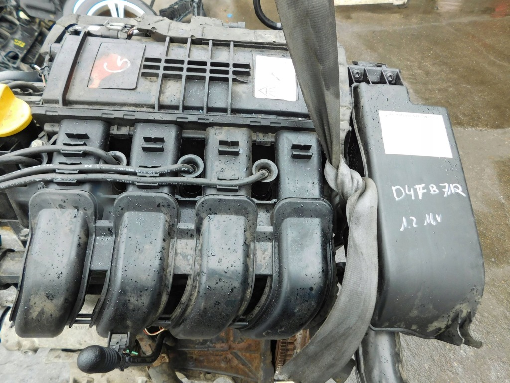 Moteur D4F 712 — vue 1