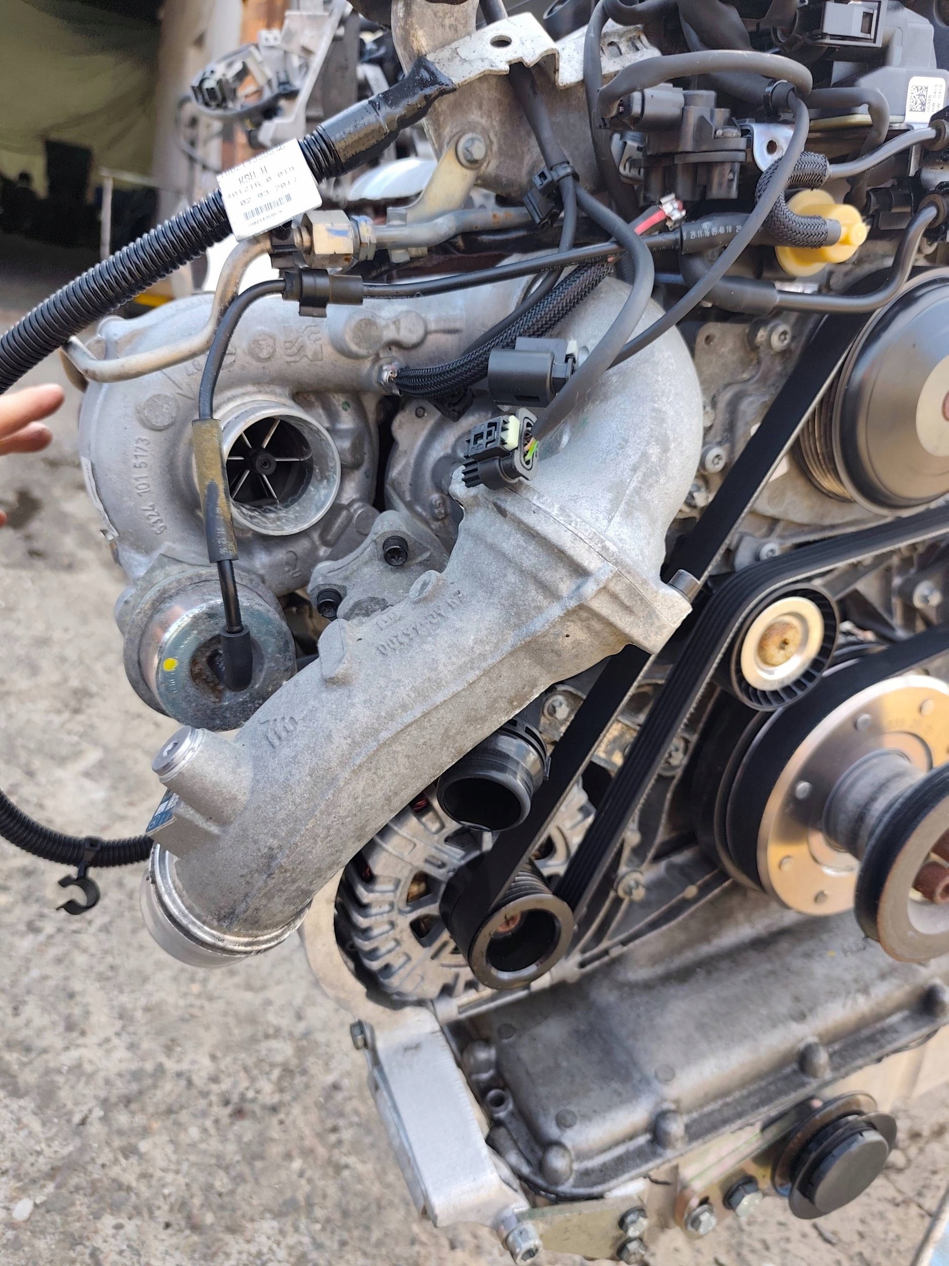 Moteur M 111.950 — vue 6