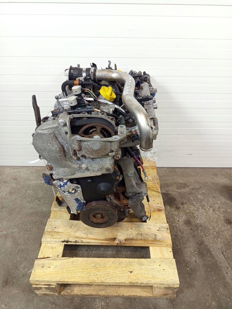 Moteur F4R 774 — vue 3