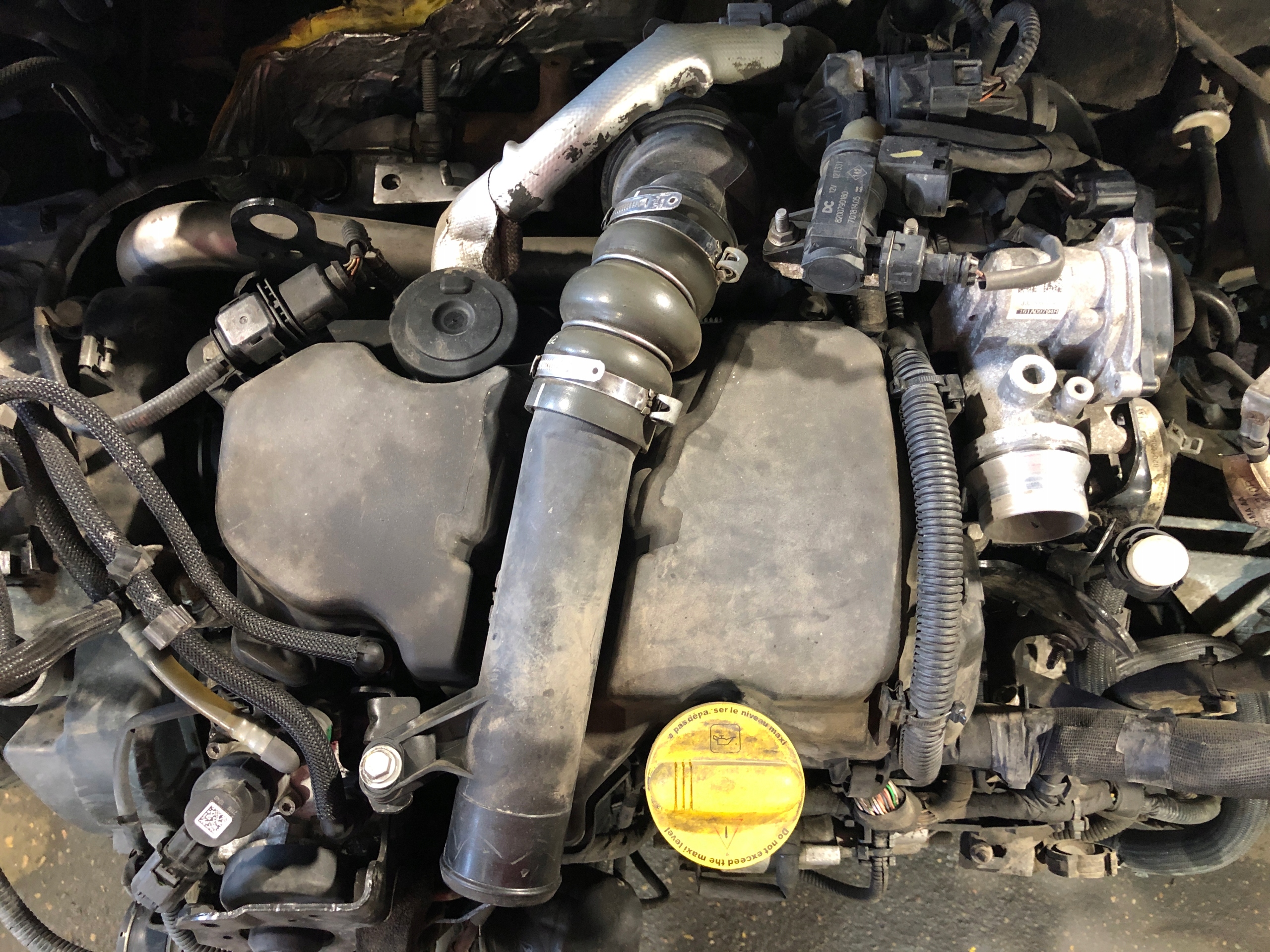 Moteur OM 607.951 (K9K) — vue 1