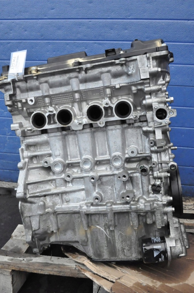 Moteur 2ZR-FXE — vue 1