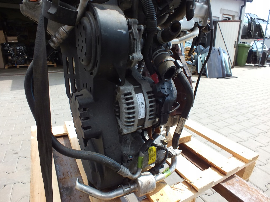 Moteur YYJB — vue 2