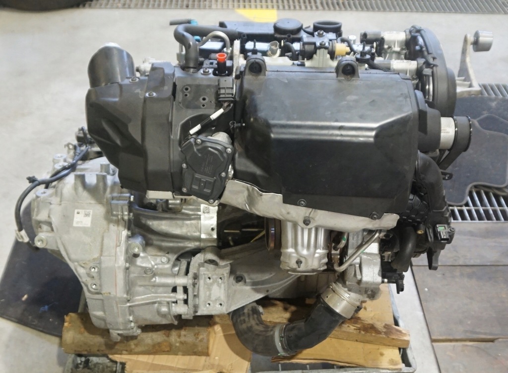 Moteur B 4204 T46 — vue 3