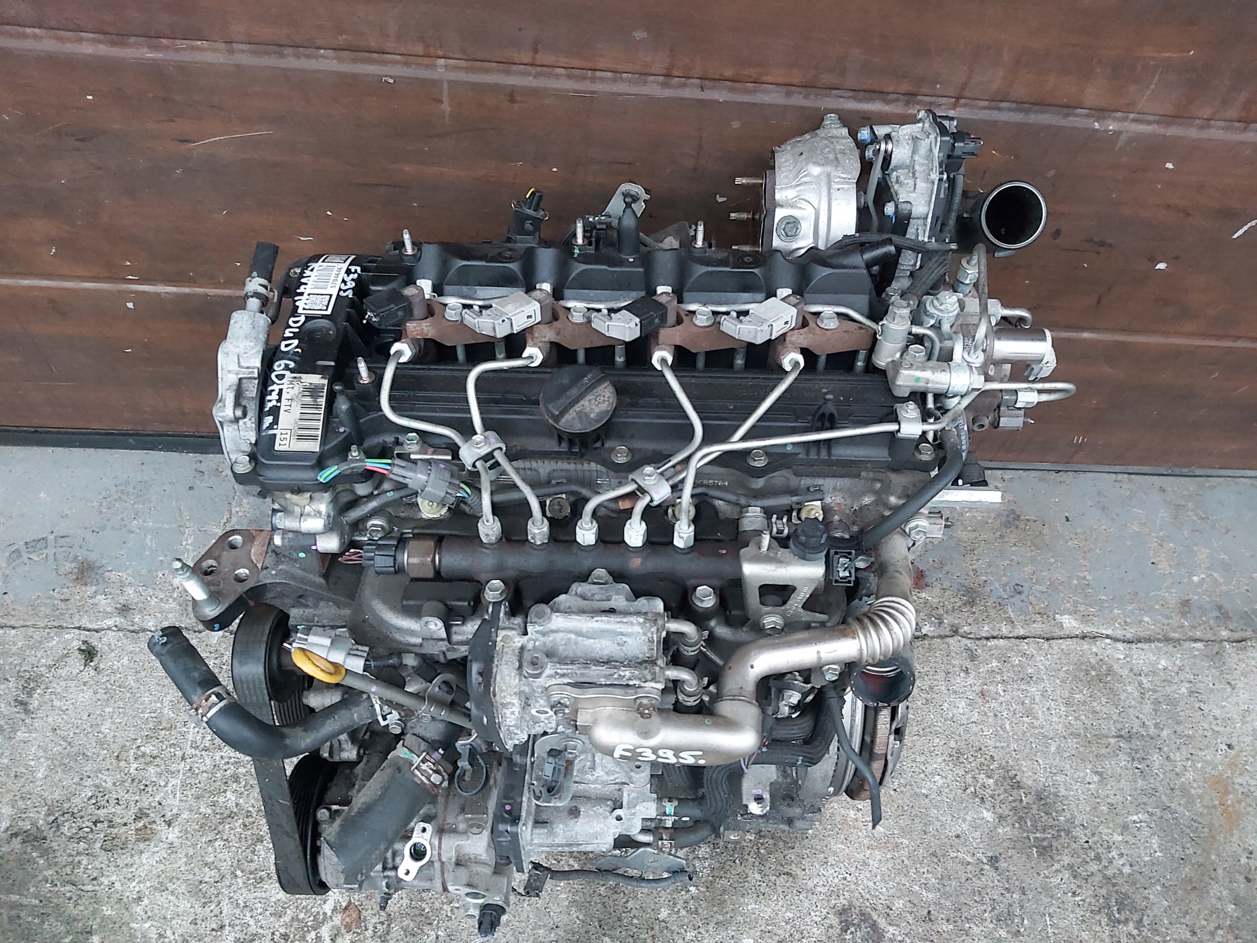 Moteur 1AD-FTV — vue 1