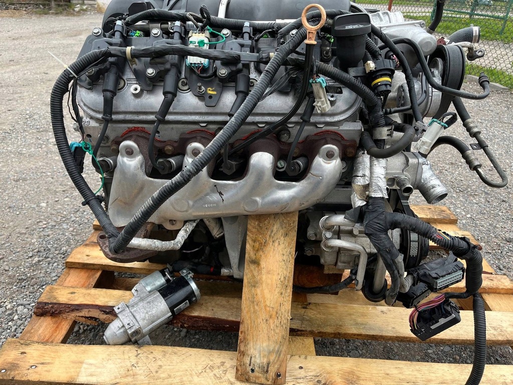 Moteur L99(376CUV8) — vue 2