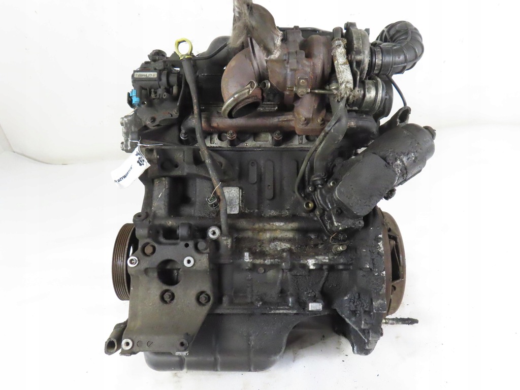 Moteur 8HT (DV4TD) — vue 1