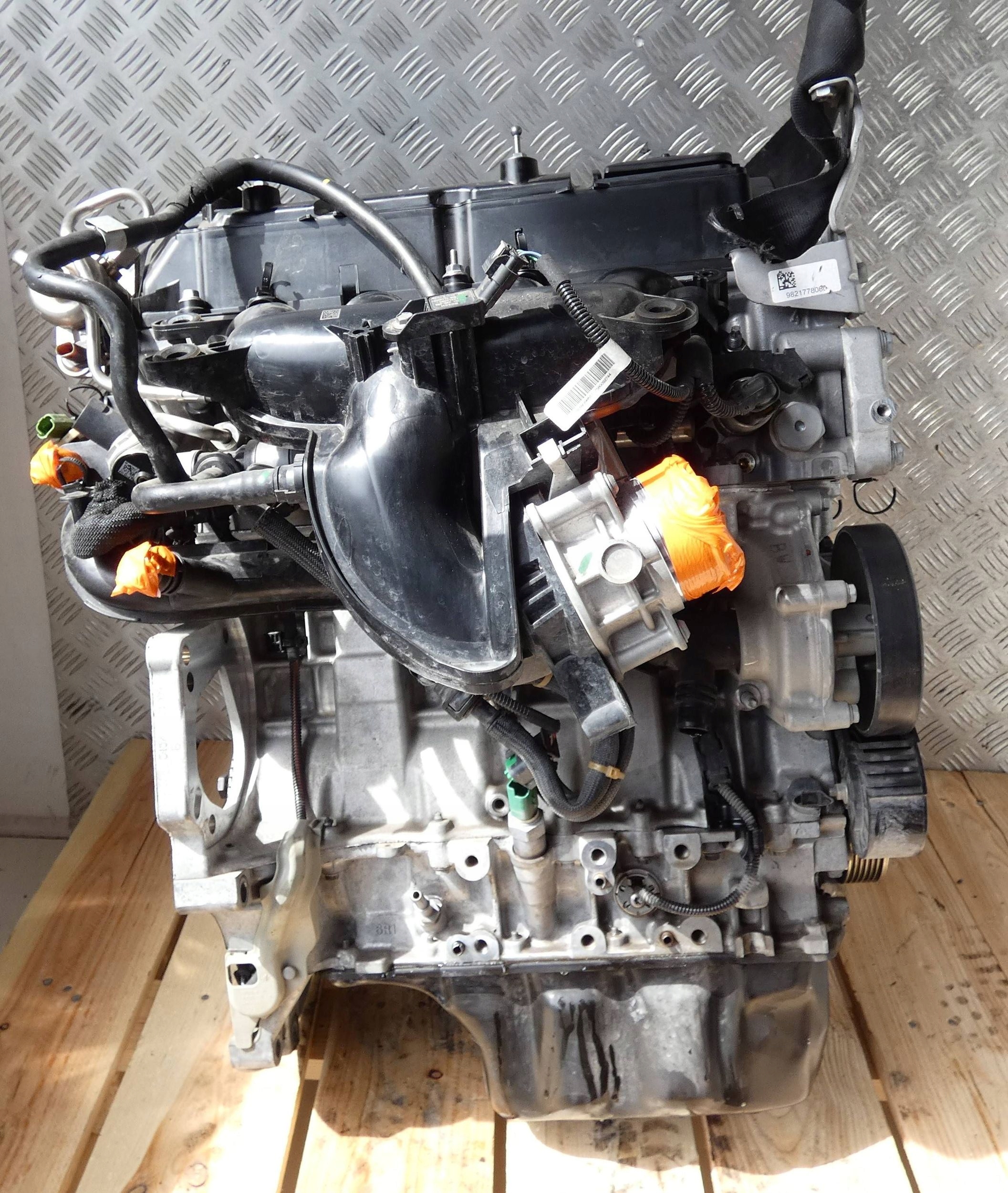 Moteur 5GW (EP6FDT) — vue 1