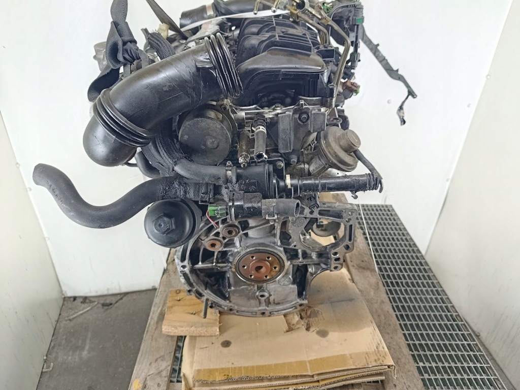 Moteur 8HY — vue 2