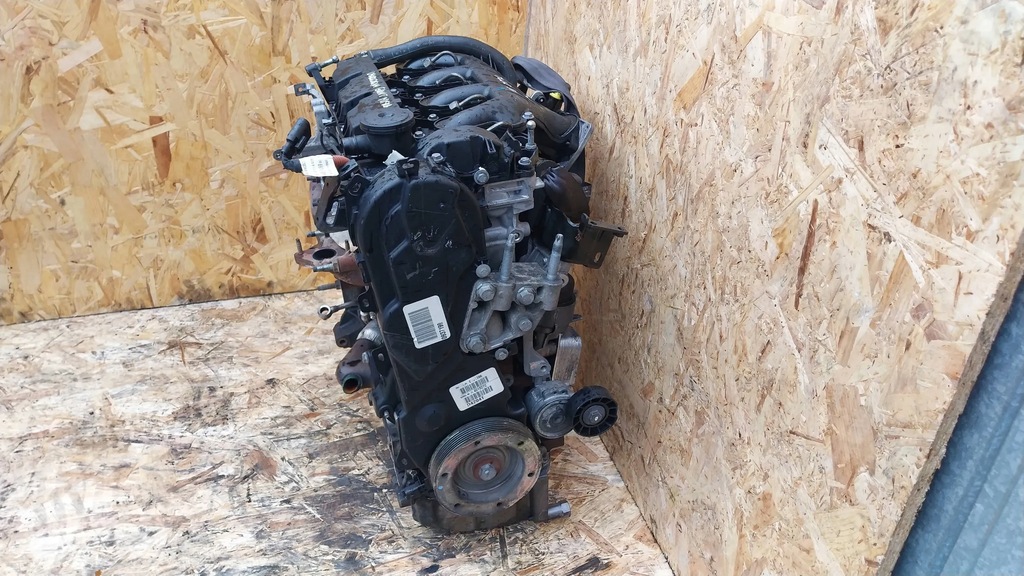 Moteur D 4204 T — vue 3