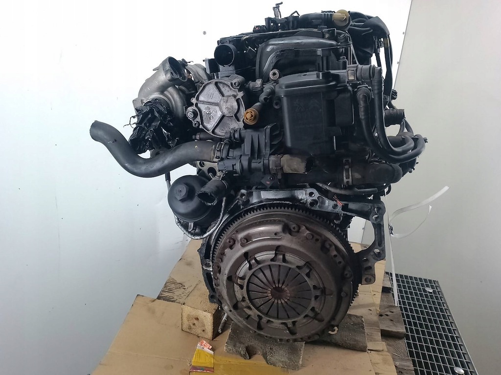 Moteur 9HX (DV6ATED4) — vue 2