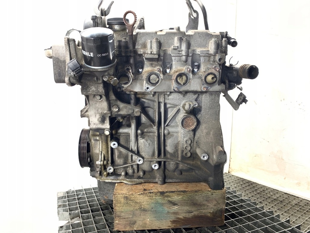 Moteur CBZB — vue 1