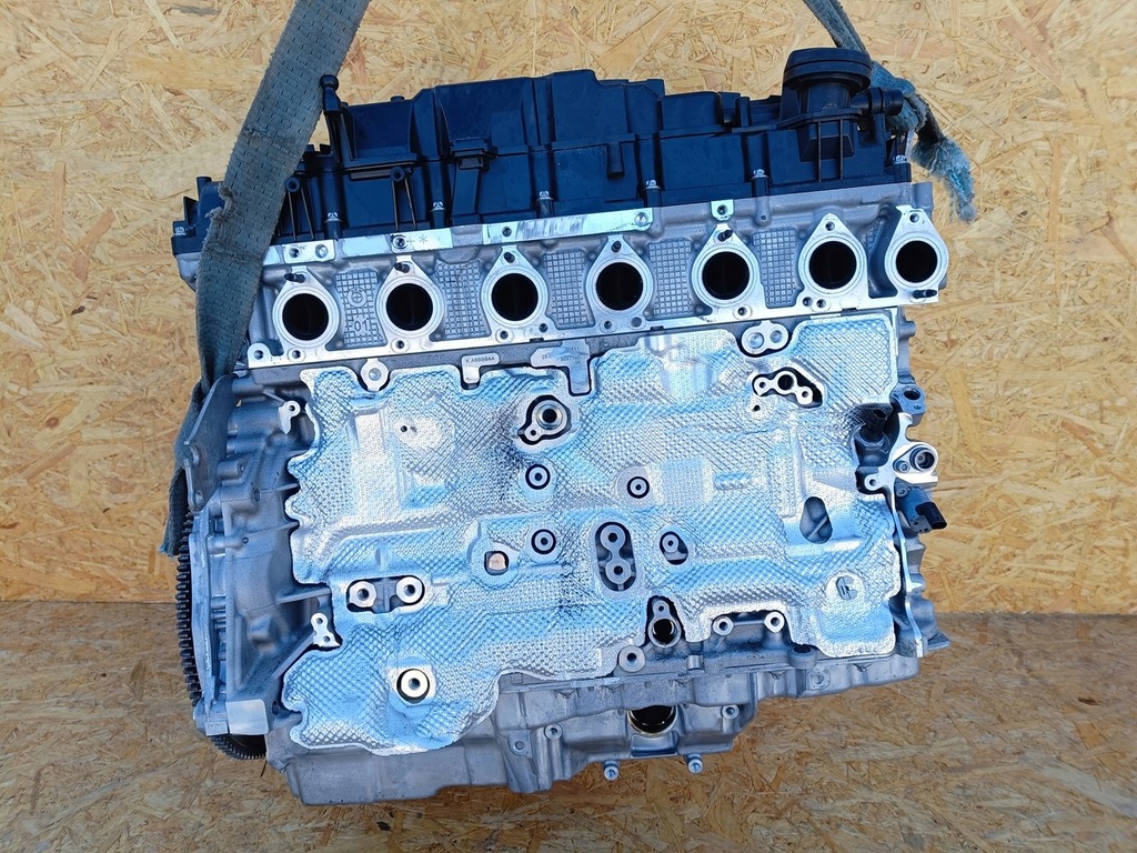 Moteur B57 D30 B — vue 1