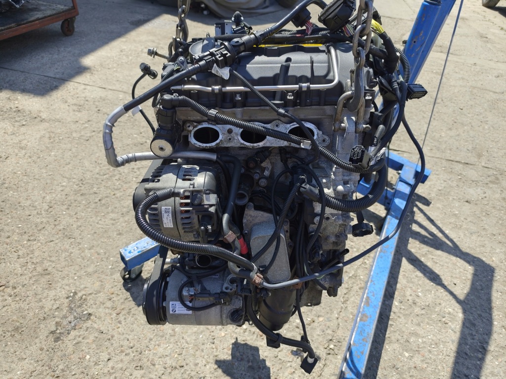 Moteur B38 A15 A — vue 1