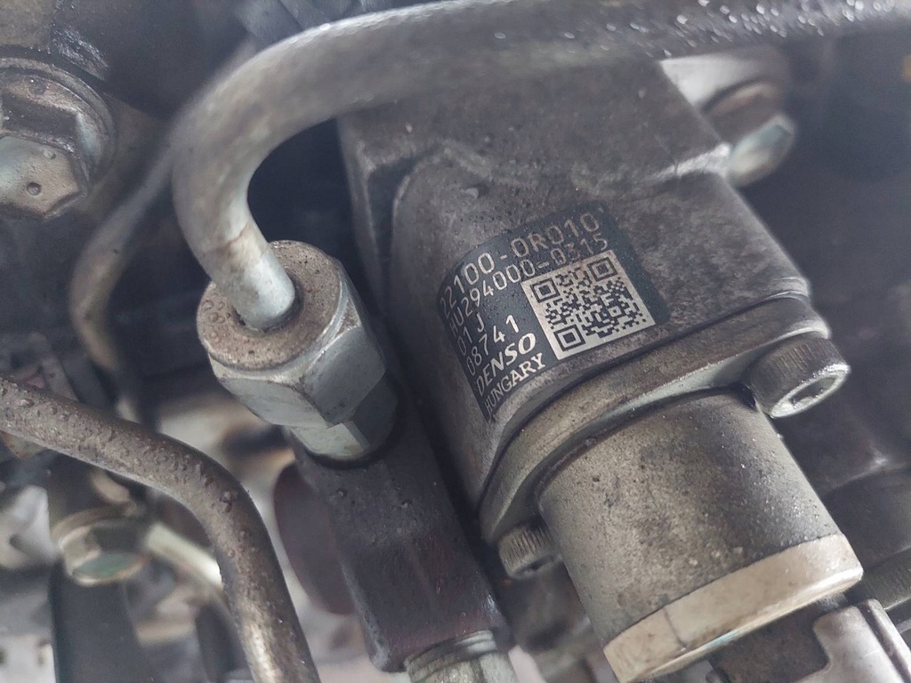 Moteur 1AD-FTV — vue 3