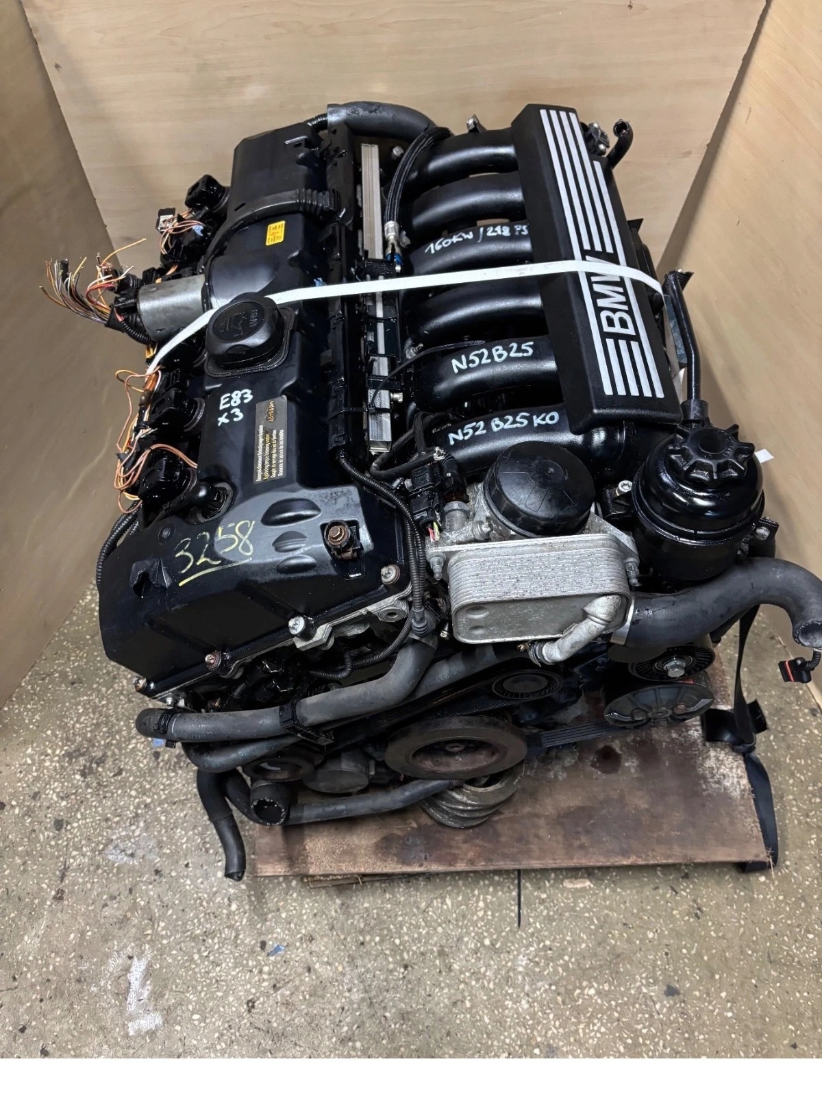 Moteur N52 B25 AF — vue 1