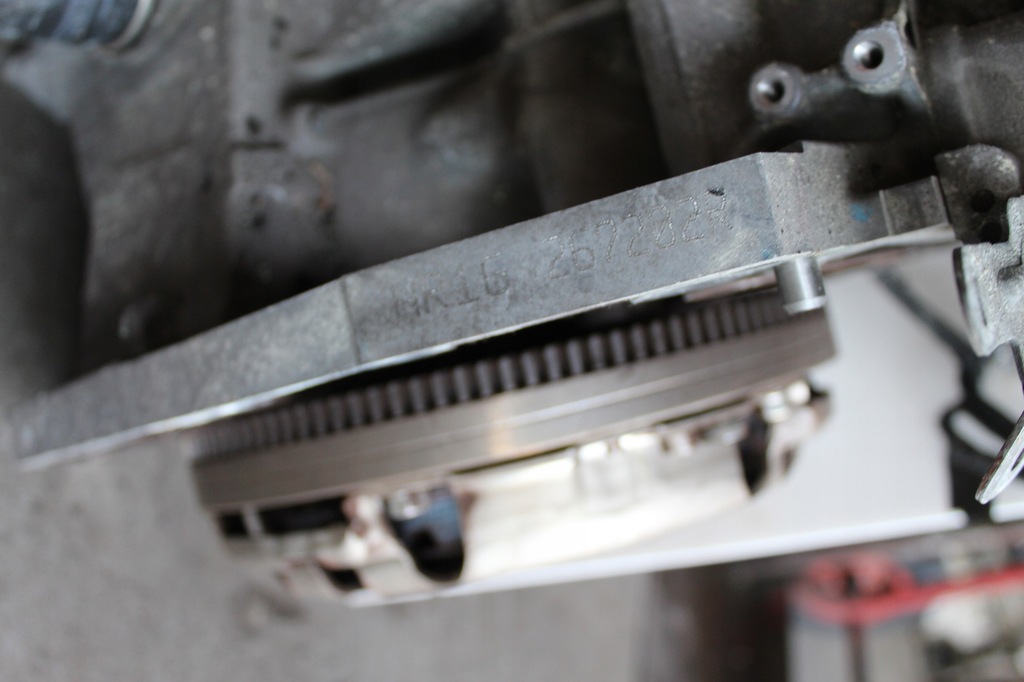 Moteur HR16DE — vue 4